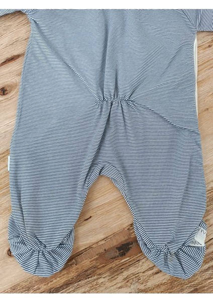 Papyonlu Çizgi Desen Çıtçıt Kapama Kasketli Erkek Bebek Tulumu