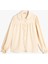 Bebe Yaka Gömlek Uzun Kollu Fırfır Detaylı Düğmeli 1