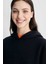Deborah Siyah Kapüşonlu Nakışlı Standard Kadın Sweatshirt 2