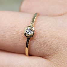 Fasek Gold Altıgen Minimal Signity Taşlı (Zirkon)Tek Taş 925 Ayar Gümüş Yüzük
