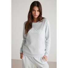 Catherine's Yumuşak Dokulu Pijama Takımı