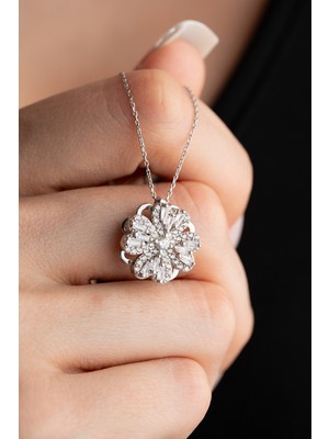 Nereze 925 Ayar Gümüş Baget Taşlı Dönen Kalpli Yonca Kolye