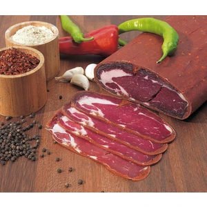 Karaca Sucukları Meşhur Tütünlük Çemensiz PASTIRMA750 gr