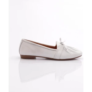 133 Kadin Büzgü Detayli Babet