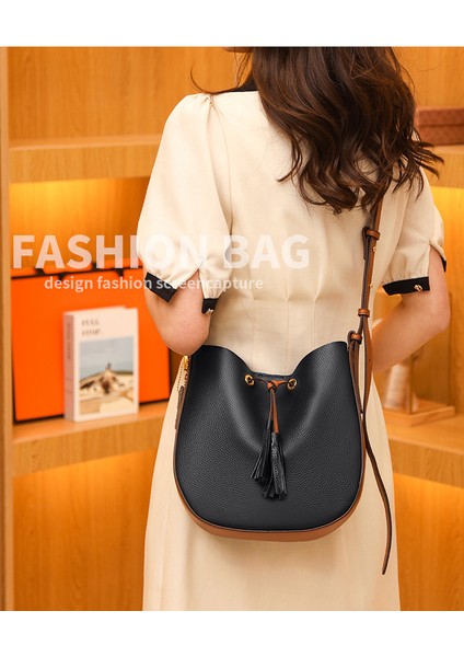 Deri Çanta Kadın Çanta 2023 Yeni Yeni Basit Moda Çarpma Renk Büyük Kapasiteli Tek Omuz Crossbody Çanta Yumuşak Deri Kova Çanta Gelgit (Yurt Dışından) fiyatları