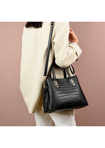 Çanta Kadın Çantası 2023 Yeni Avrupa ve Amerikan Tarzı Timsah Desen Bayan Çanta Çok Katmanlı Büyük Kapasiteli Tek Omuzlu Messenger Çanta (Yurt Dışından) fiyatları