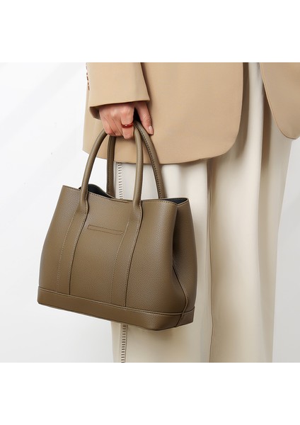 Yeni Çanta Basit Yaz Tote Çanta Kadın Çantası Avrupa ve Amerikan Moda Banliyö Büyük Kapasiteli Çanta Omuz Çapraz Çanta (Yurt Dışından) fiyatları