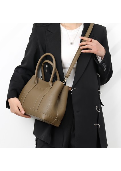 Yeni Çanta Basit Yaz Tote Çanta Kadın Çantası Avrupa ve Amerikan Moda Banliyö Büyük Kapasiteli Çanta Omuz Çapraz Çanta (Yurt Dışından) indirimleri