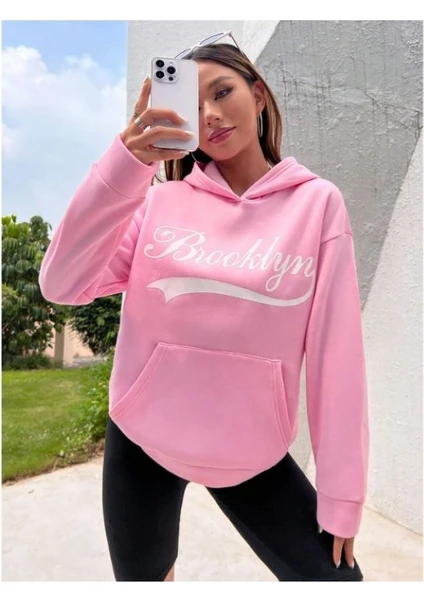 Kadın Pembe Brooklyn Baskılı Oversize Kapüşonlu Sweatshirt