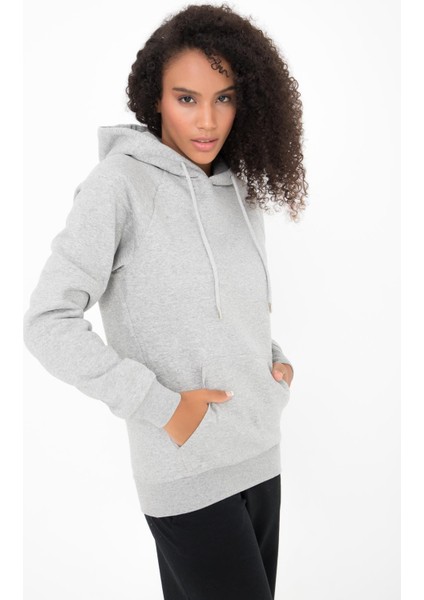 Irmak Kapüşonlu Kanguru Cep Detaylı Örme Sweatshirt modelleri