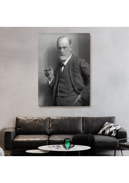 Sigmund Freud Elinde Puro ile Siyah Beyaz Fotoğrafı Kanvas TABLO-5238