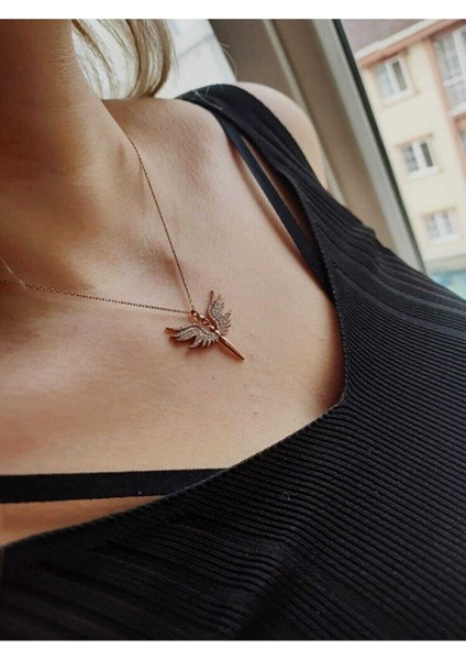 Melek Temalı Işıklı Müzikli Kar Püskürtmeli Büyük Boy Pilli Kar Küresi ve Melek Kolye