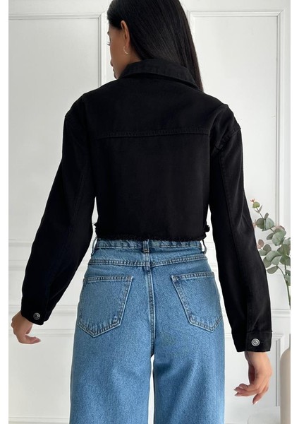 Kadın Etek Ucu Püsküllü Crop Denim Ceket