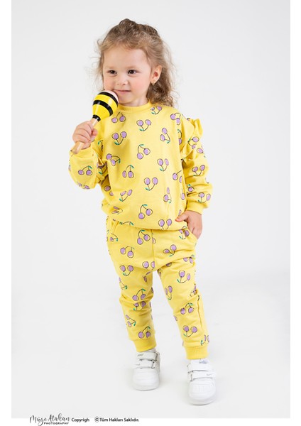 Kız Bebek&çocuk Iki Iplik Kumaş Kiraz Desenli Orta Kalınlıkta Örme Basic Oversize Alt Üst Eşofman Takımı