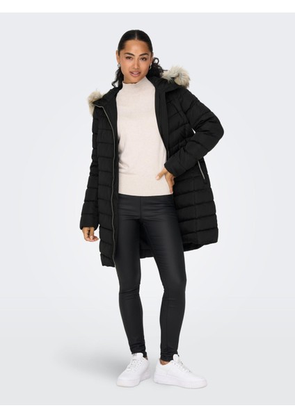 Onlellan Rüzgar Geçirmez Mont 15300255 indirimleri