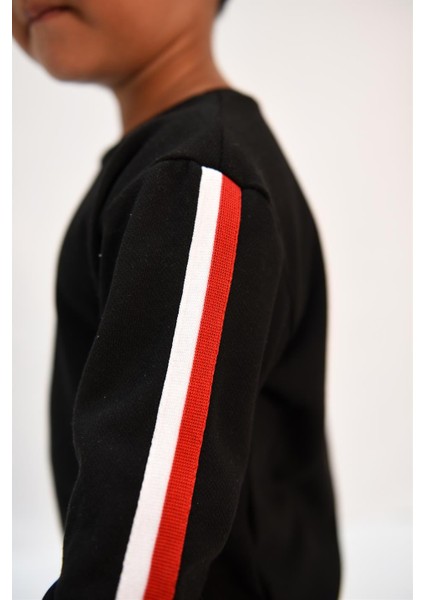 Erkek Çocuk Şerit Detaylı Siyah Alt-Üst Takım fırsatları