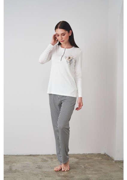 24505 Kadın Patlı Çizgili Pijama Takım