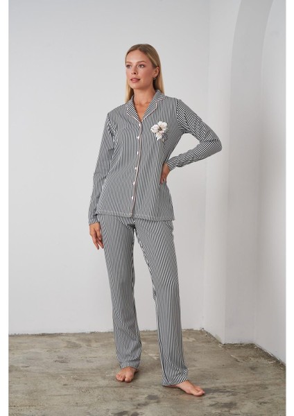 24504 Kadın Düğmeli Çizgili Pijama Takım modelleri