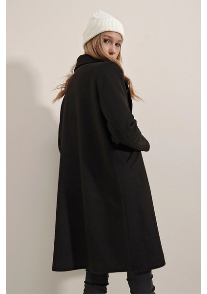 9085 Kadın Kaşe Kaban Siyah indirimleri