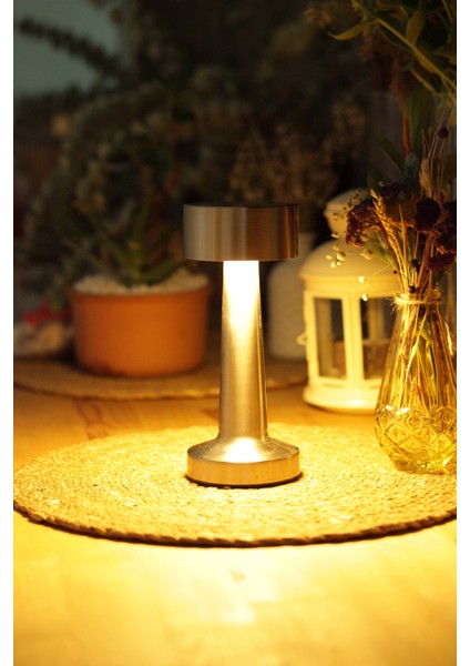 HL-007G Dekoratif Metal Gold Kablosuz Masa Lambası Dim Edilebilir Usb Şarzlı Ledli 5V 3 Renk Işık