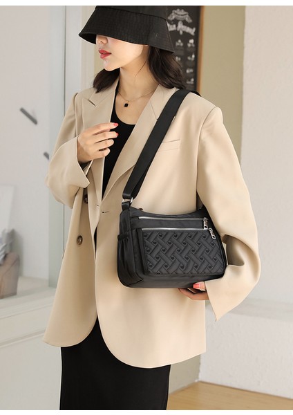 Kadın 2023 Bahar Yeni Crossbody Çanta Taşınabilir Büyük Kapasiteli Iş Para Cüzdan Çok Bölmeli Basit Orta Yaşlı Anne Çantası (Yurt Dışından) fiyatları