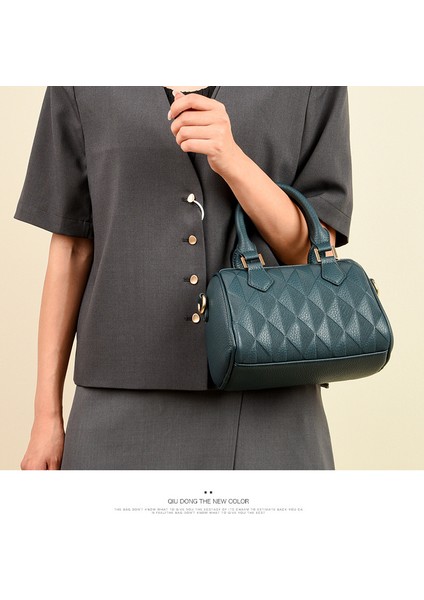 Çantalar 2023 Yeni Boston Kadın Çantası Yastık Çantası Trend Çapraz Büyük Kapasiteli El Çantası (Yurt Dışından) modelleri