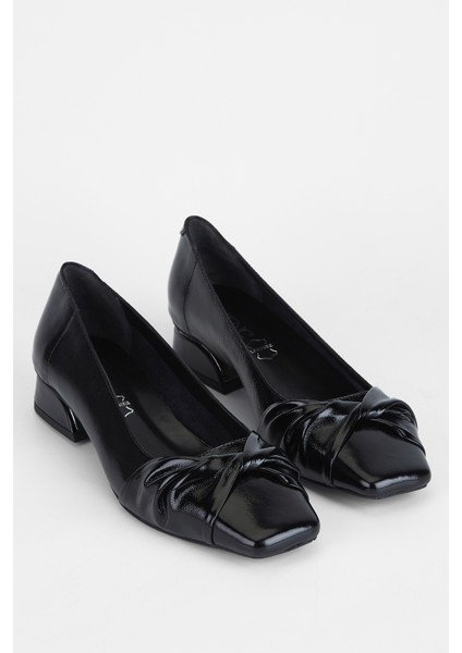 Kadın Hakiki Deri Topuklu Ayakkabı 923 780 Bn Ayk SK23/24 fiyatları