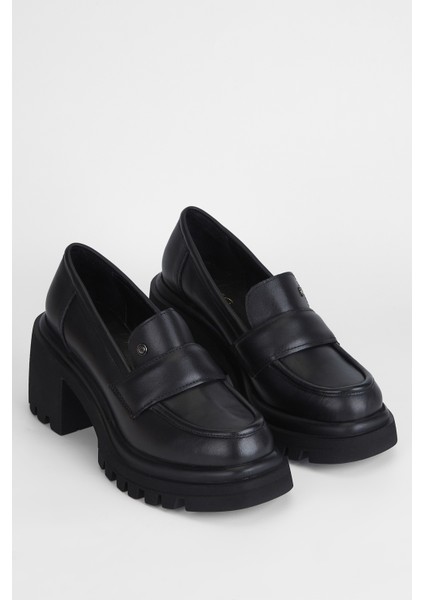 Kadın Hakiki Deri Makosen Ayakkabı 775 27725 Bn Ayk SK23/24 fiyatları