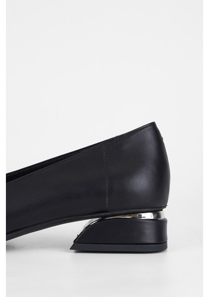 Kadın Hakiki Deri Topuklu Ayakkabı 923 780 Bn Ayk SK23/24 fırsatları