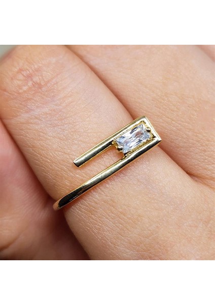 Gümüş Yüzük - Ataç Signity Swaroski (Zirkon) Baget Taşlı Tasarım Gümüş Yüzük-Baget Taşlı Gümüş Yüzük