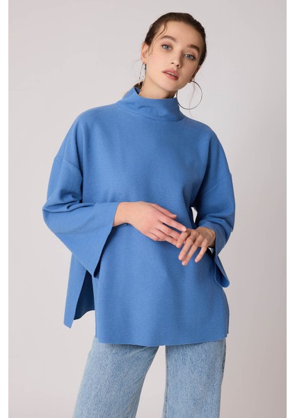 Düşük Kol Yakalı Yanlar Yırtmaçlı Örme Oversize Bluz