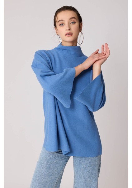 Düşük Kol Yakalı Yanlar Yırtmaçlı Örme Oversize Bluz
