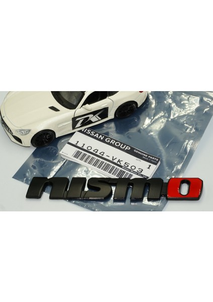 Nissan Nismo Siyah Kırmızı Bagaj Logo Arma Amblem fırsatları