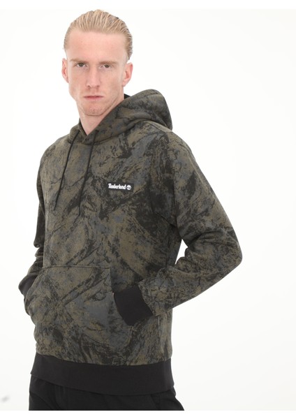 TB0A6K7WDX01 Timberland All Over Printed Mountains Camo Hoodie ( Erkek Sweatshirt Yeşil fiyatları