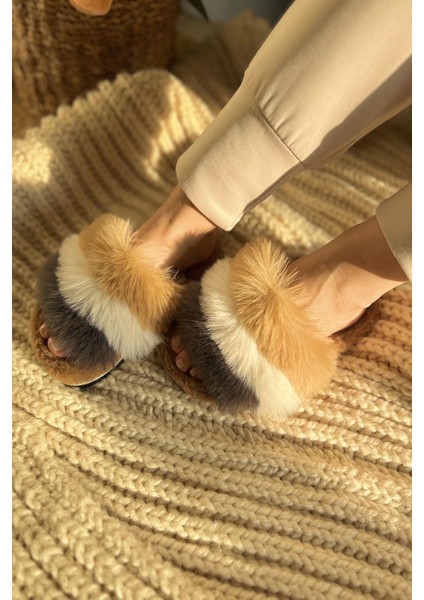Oct Shoes Kadın Tüylü Peluş Terlik Ev Terliği TS1145