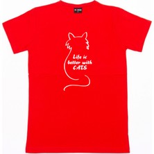 Maddog Life Is Better With Cats (Relax Fit) Tshirt