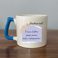 Mor Mürekkep O Kara Bulutlar Güneşi Sonsuza Kadar Saklayamazlar Baskılı Mavi Kulplu D Kupa