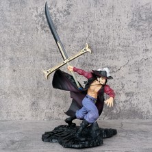 One Piece Korsan Pop Shichibukai Savaş Sürümü Hawkeye Mihawk Sahne Modeli Kutulu Animasyon Figürü (Yurt Dışından)