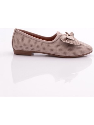 DGN 132 Kadin Kurdelali Babet