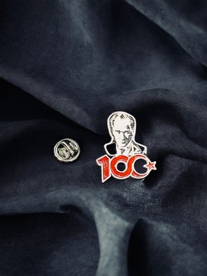 Kuyumcudan Yüzüncü Yıl Atatürk ‘lü Yaka Rozeti