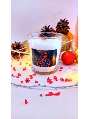 Black And White Candle Bwc Kırmızı Meyve Kokulu Dekoratif Büyük Mum (Hediyelik, Yılbaşı, Özel Gün)