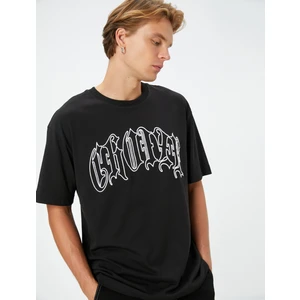 Grafiti Işlemeli Tişört Rahat Kesim Sloganlı Bisiklet Yaka Kısa Kollu