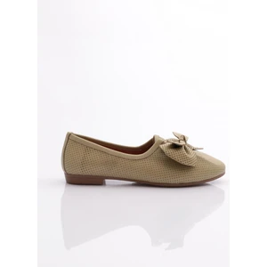 132 Kadin Kurdelali Babet