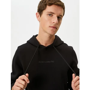 Atatürk Baskılı Kapşonlu Sweatshirt 100.YILA Özel