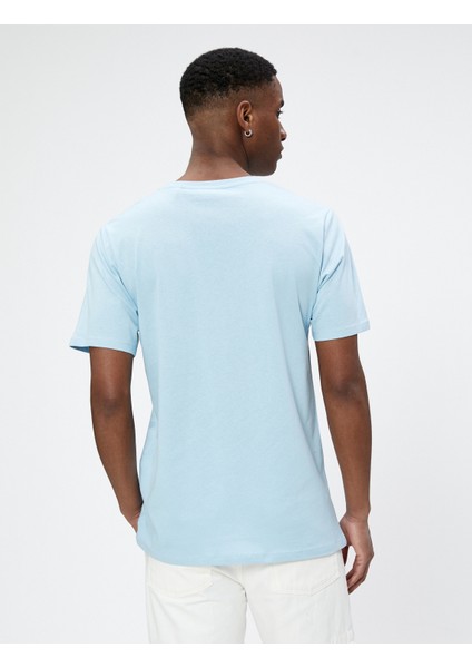 Uzakdoğu Baskılı Tişört Bisiklet Yaka Dar Kesim Kısa Kollu fırsatları