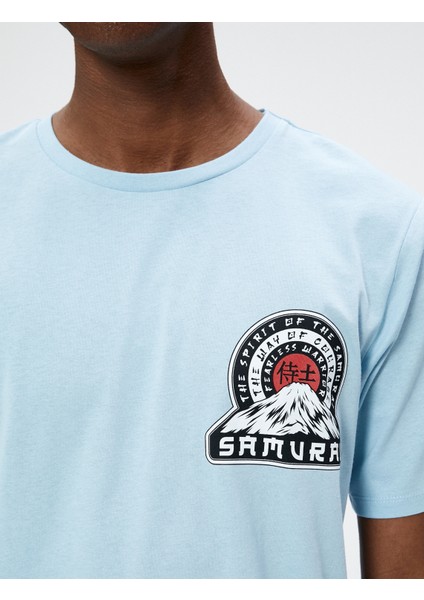 Uzakdoğu Baskılı Tişört Bisiklet Yaka Dar Kesim Kısa Kollu indirimleri