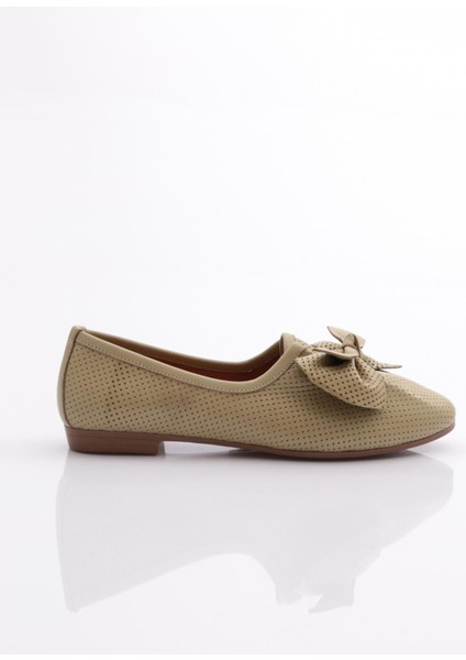 132 Kadin Kurdelali Babet