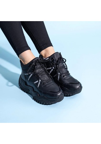 (Flet) Poli Hafif Taban Bağcıklı Kalın Taban Kadın Bot Siyah fiyatları