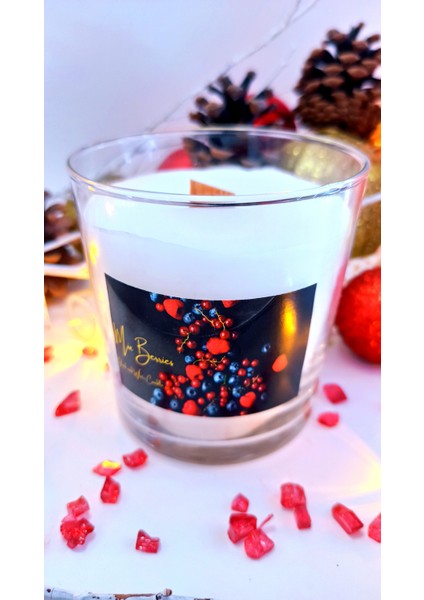 Black And White Candle Bwc Kırmızı Meyve Kokulu Dekoratif Büyük Mum (Hediyelik, Yılbaşı, Özel Gün)