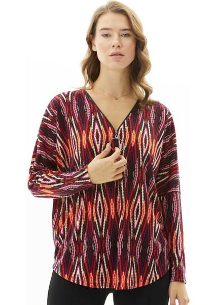 V Yaka Desenli Fuşya Kadın Bluz 23KSL8659 fiyatları